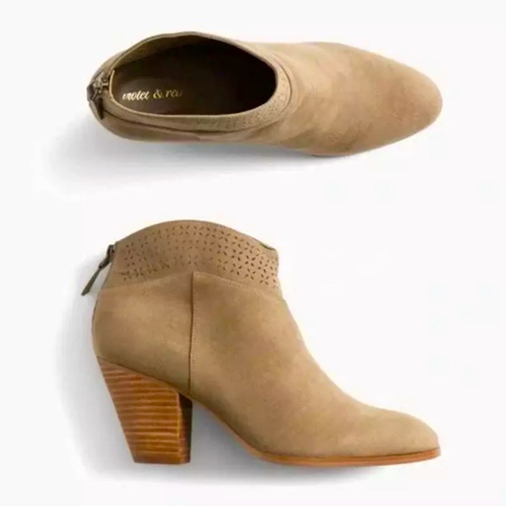 Violet & Red Womens Jackson Lazer Cut Top line Booties Tan Taupe Stitch Fix Sz 6